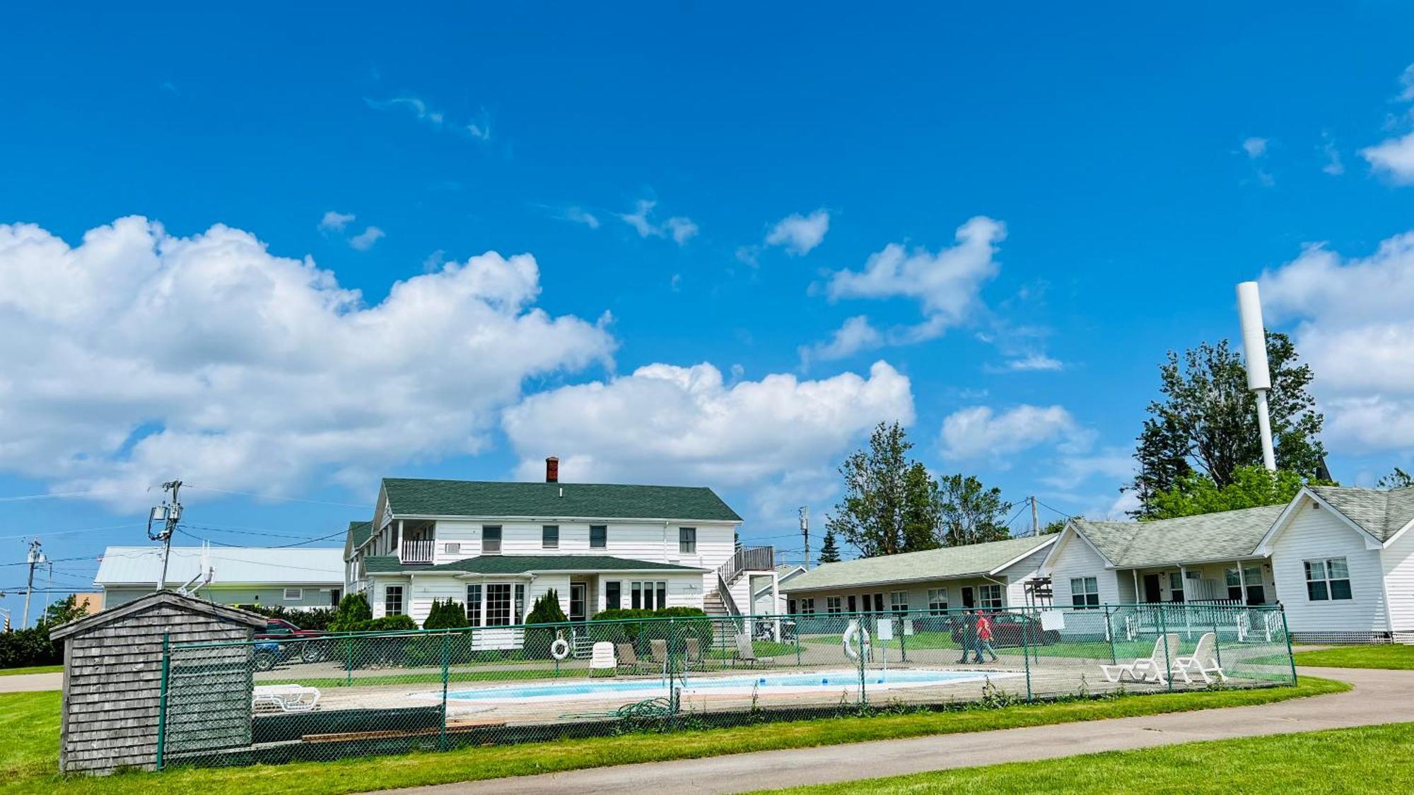 Anne Shirley Motel & Cottages Cavendish Exterior photo