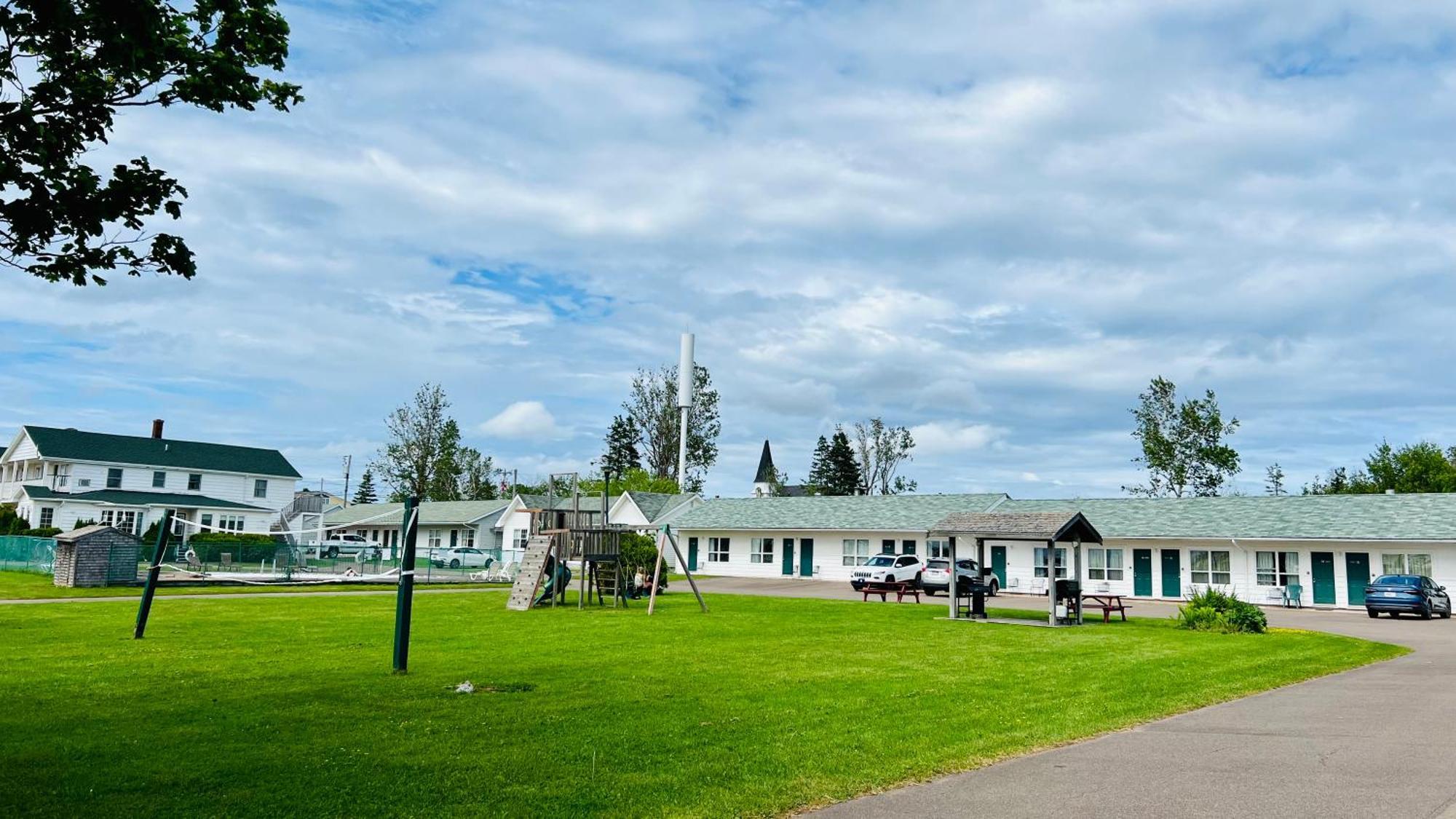 Anne Shirley Motel & Cottages Cavendish Exterior photo