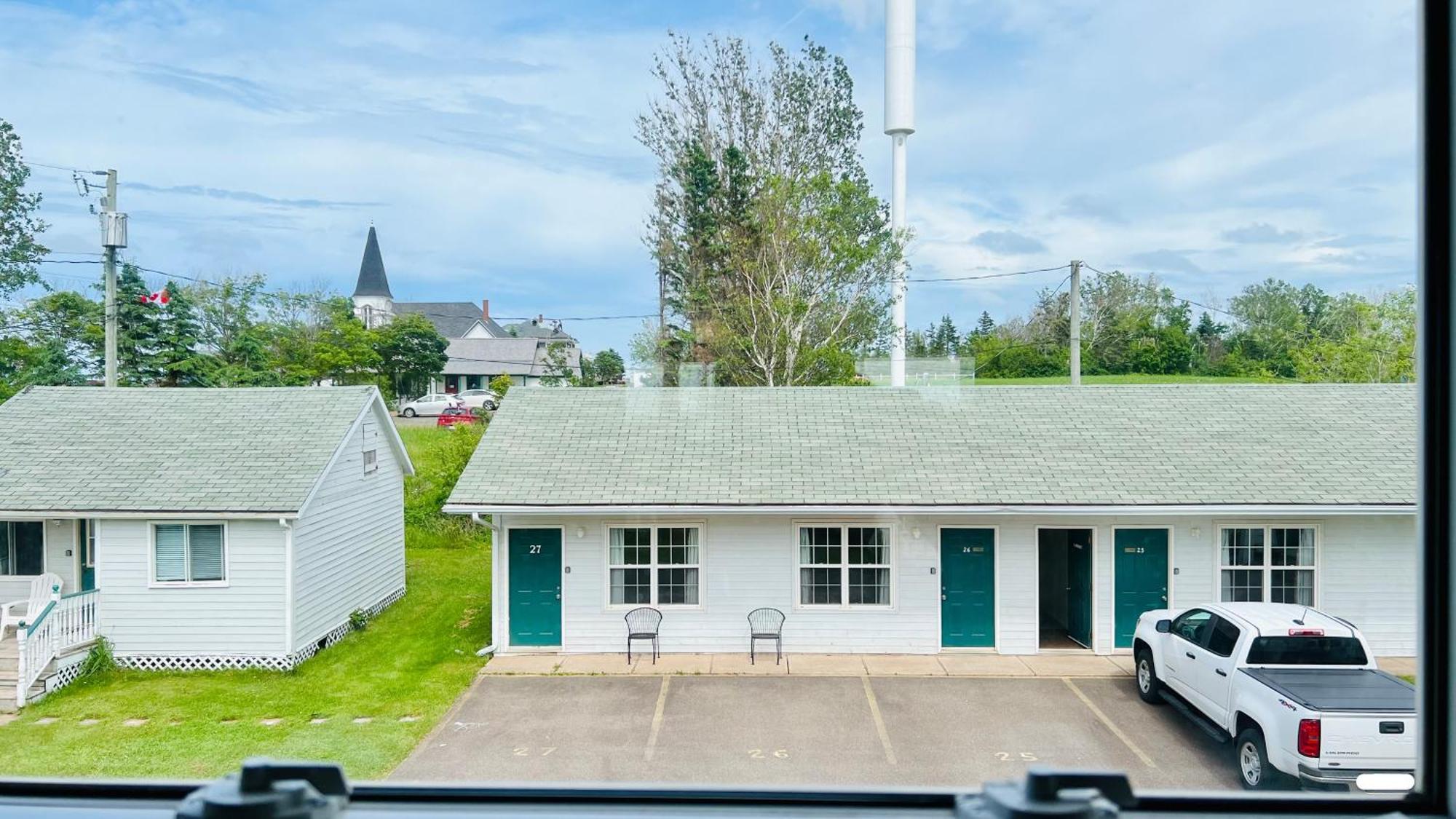 Anne Shirley Motel & Cottages Cavendish Exterior photo