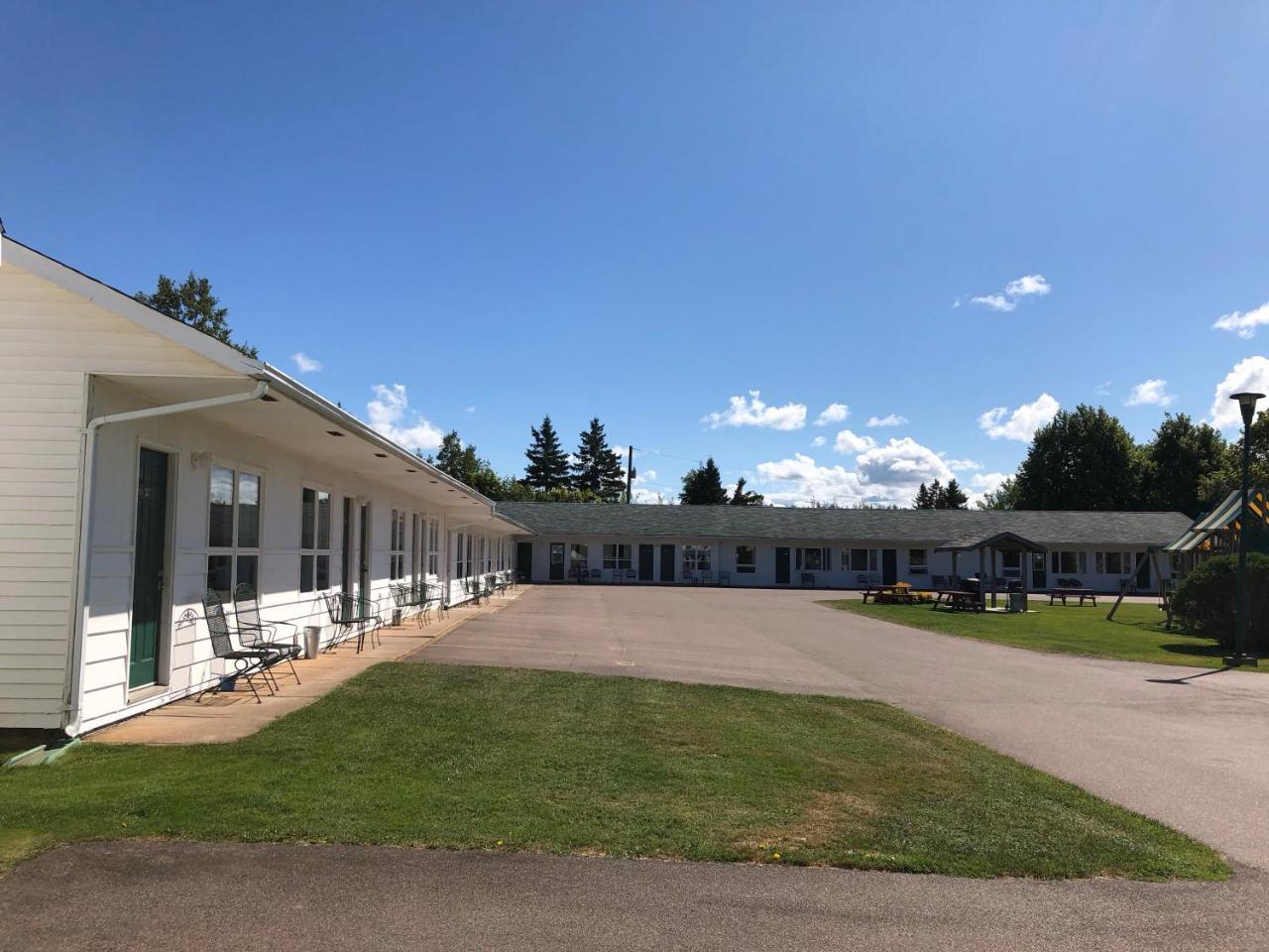 Anne Shirley Motel & Cottages Cavendish Exterior photo